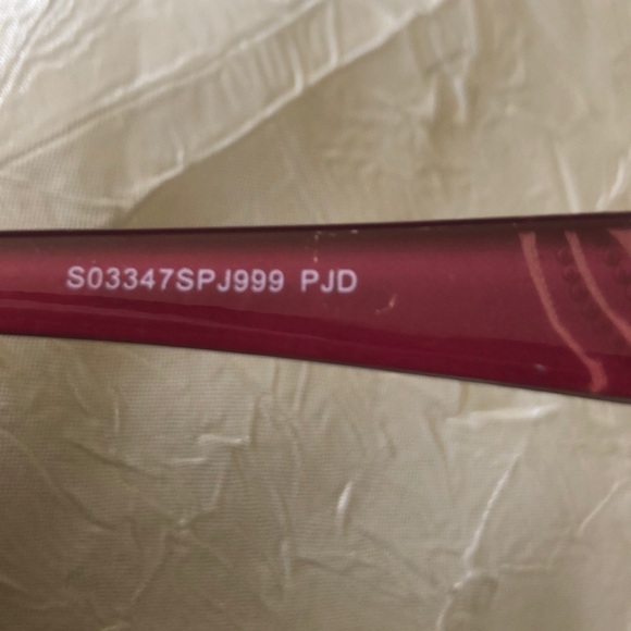 🏵2/$45🏵 Fashion Sunglasses - Picture 7 of 14